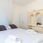 Lacaleta *