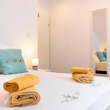 Appartement Lacaleta *