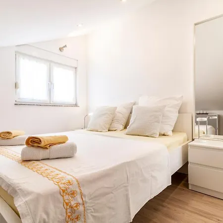 Appartement Lacaleta *
