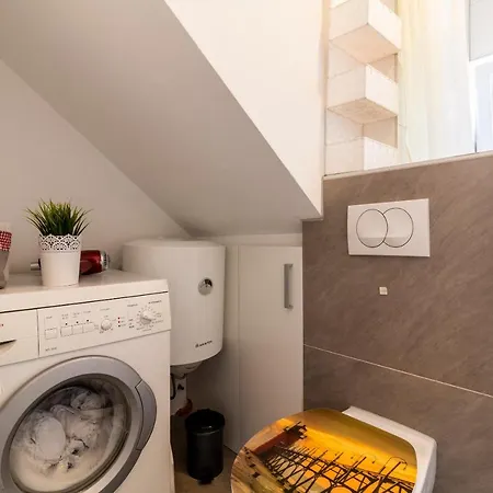 Apartment Lacaleta *